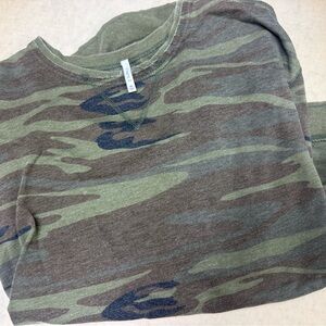 Z Supply Camouflage Weekender sweatshirt